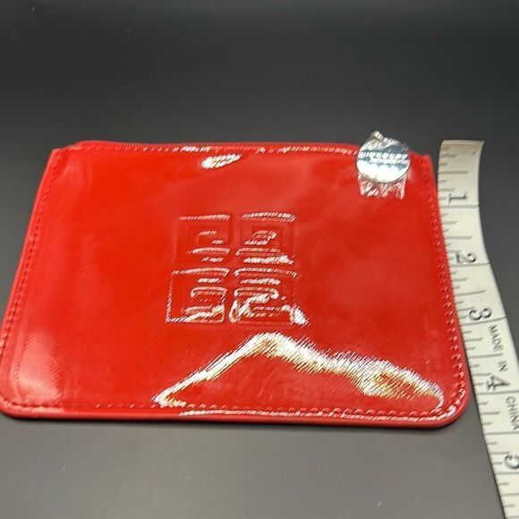 Givenchy Perfumes Zip Top Logo Pouch Red Patent Leather Mini Clutch Bag New - Picture 8 of 8
